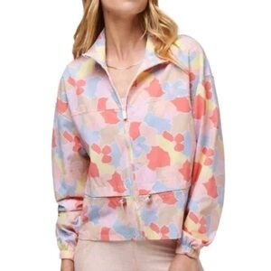 Travis Mathew Woman’s Tech Woven Floral Pastel Zip-Up Jacket